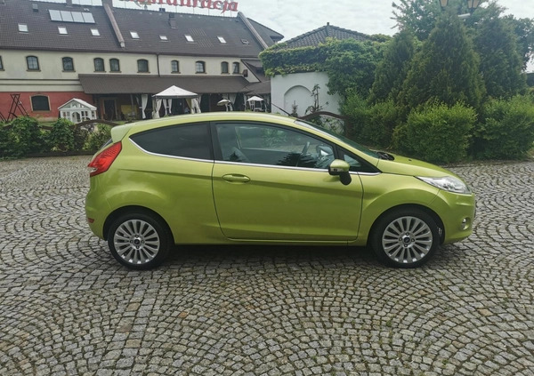 Ford Fiesta cena 16900 przebieg: 176800, rok produkcji 2009 z Legnica małe 46